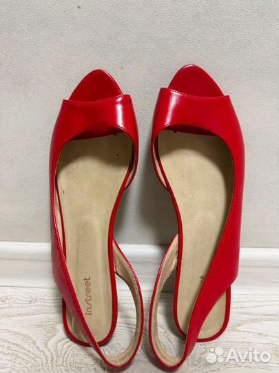 Босоножки женские 39 размер