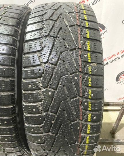 Pirelli Ice Zero 215/60 R16 98Q