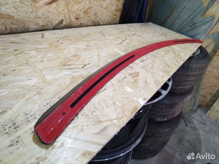 Лип спойлер