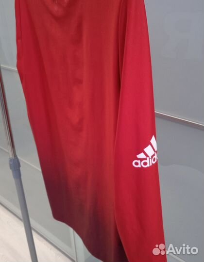 Футболка adidas