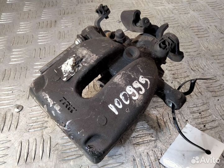 Суппорт задний левый Peugeot Partner