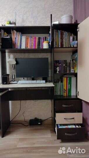 Компьютерный стол