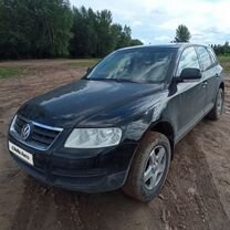 Volkswagen Touareg 2.5 MT, 2003, 241 408 км, с пробегом, цена 730 000 руб.