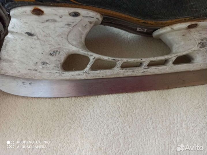 Хоккейные коньки bauer