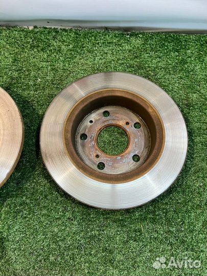 Диск тормозной (пара) задний Suzuki Escudo YE21S