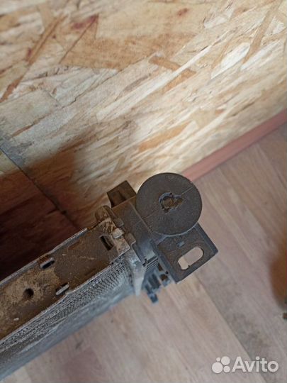 Радиатор охлаждения Ford Mondeo 2007