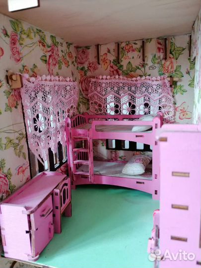 Кукольный домик для любимой девочки