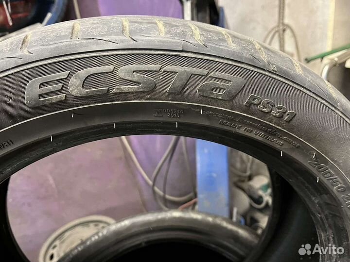 Kumho Ecsta PS31 205/50 R17 93W