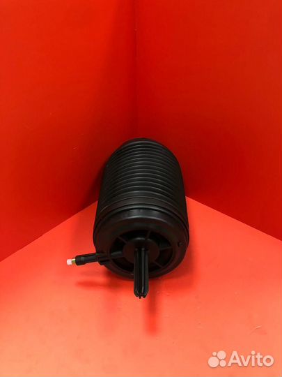 Пневмобаллон задний Макан