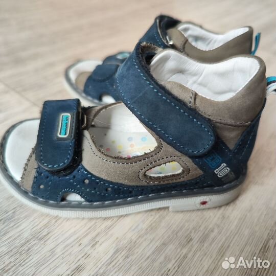 Сандалии ортопедические 21