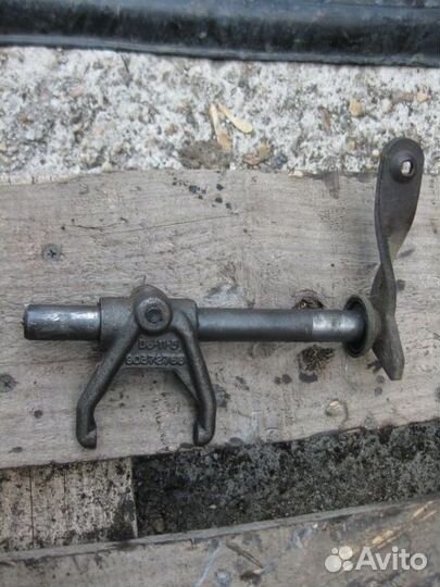 Вилка включения передачи Daewoo Nubira J100 (1997