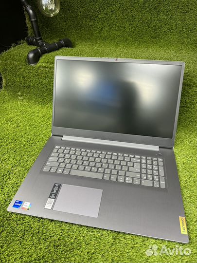 Lenovo IdeaPad 3 i7 17itl6