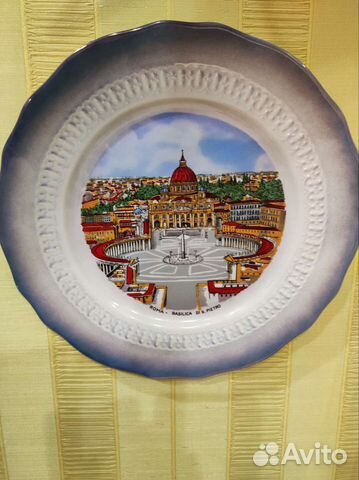 Настенная тарелка