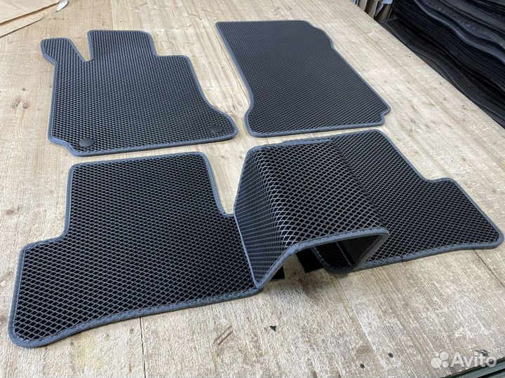 Автоковрики EVA для Mercedes C класса 2006-2015