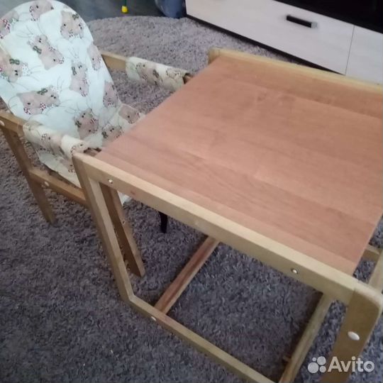 Детский стол и стул