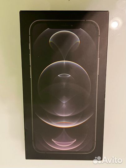 Коробка от iPhone 12 pro