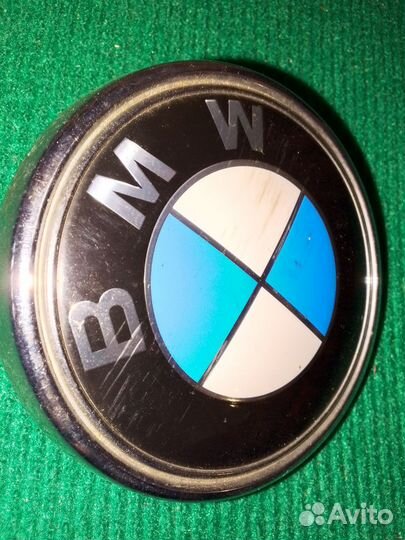 Эмблема на заднюю дверь BMW X3 E83