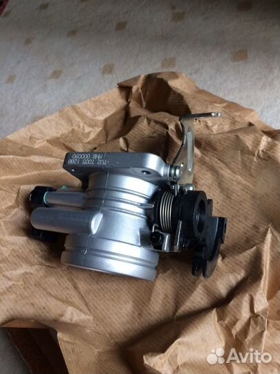 Дроссельная заслонка MG Rover MHB000090