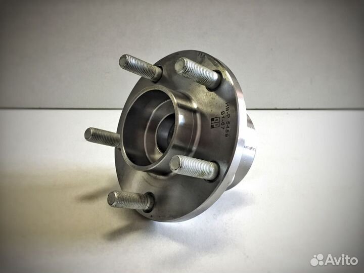 Ступица передняя Ford Focus 2 2004-2011