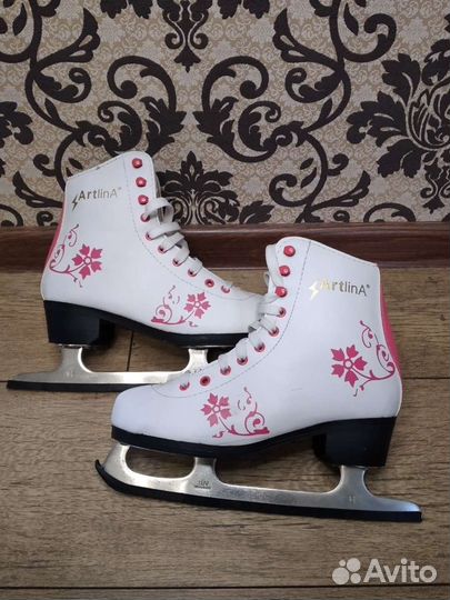 Коньки женские