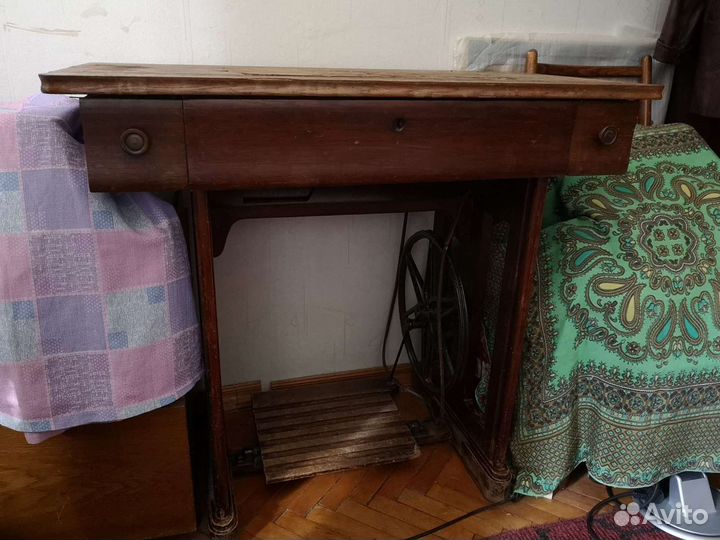 Швейная машинка Knoch