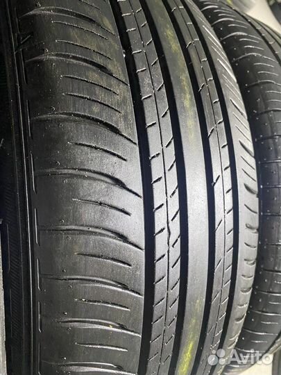 Dunlop Enasave EC300+ 215/60 R17