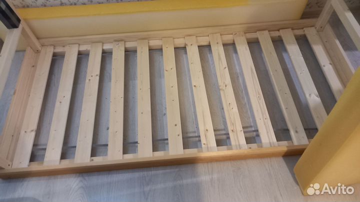 Кровать домик монтессори