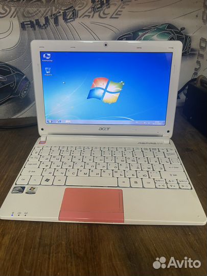 Нетбук Acer aspire one