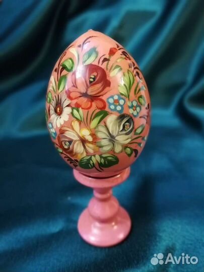 Яйцо из дерева