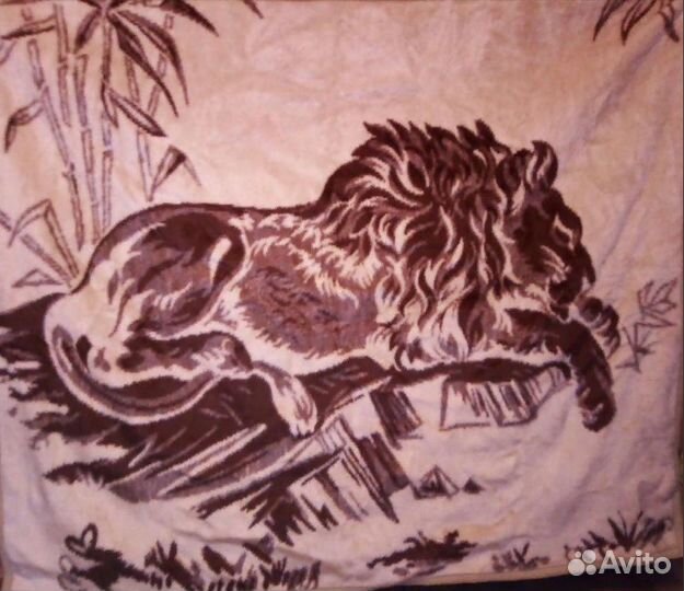 Плед двусторонний со львом