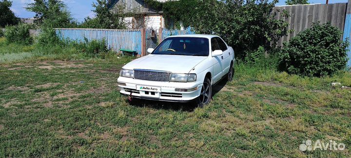 Toyota Crown 2.5 AT, 1992, 100 000 км