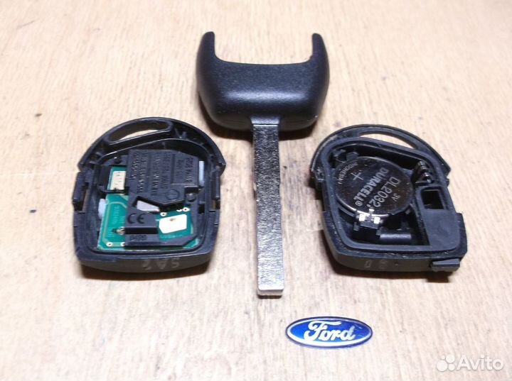 Форд Фокус 2, Фиеста, Ц-Макс чип ключ