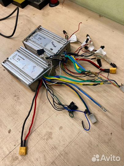 Контроллер 52v27а