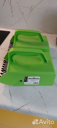 Совок для сбора ягод