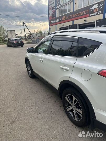 Toyota RAV4 2.5 AT, 2018, 102 000 км