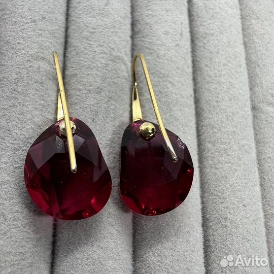 Swarovski Galet красные