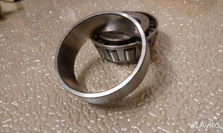 Подшипники ступицы 7204 на заз 965-986. Новые прои