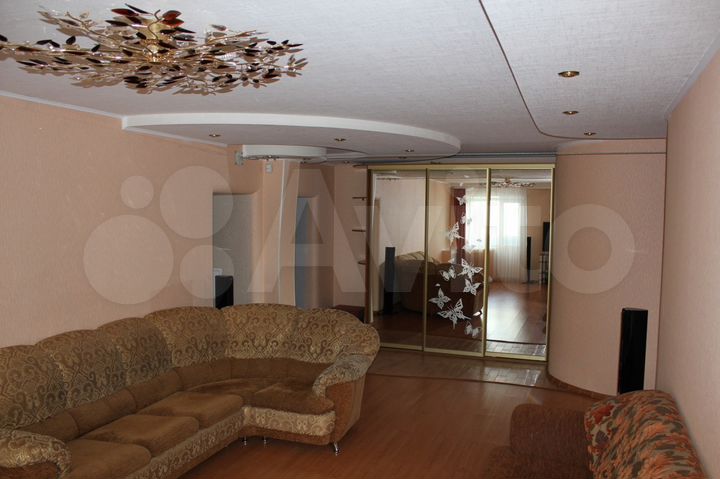 4-к. квартира, 134 м², 4/15 эт.