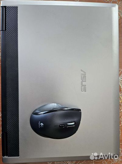 Ноутбук asus