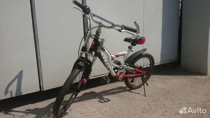 Велосипед Stels Pilot 250. колеса 20