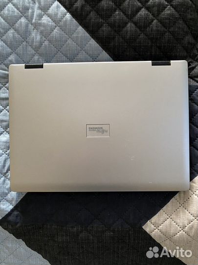 Ноутбук Fujitsu siemens