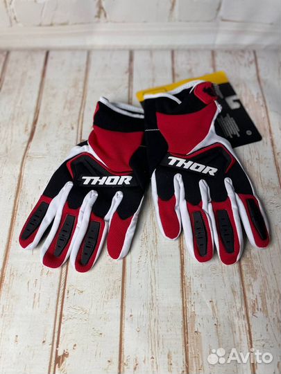 Мотоперчатки