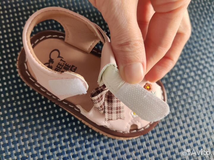 Сандалии для девочки