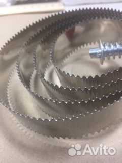 Скребница металлическая спиральная