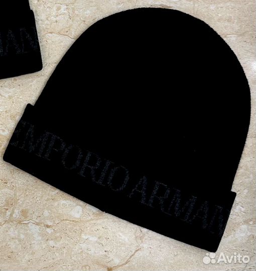 Шапки Emporio Armani