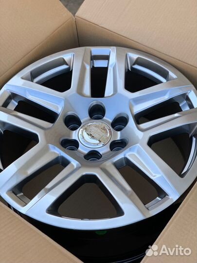 Диски для на Кадиллак Cadillac Escalade R22