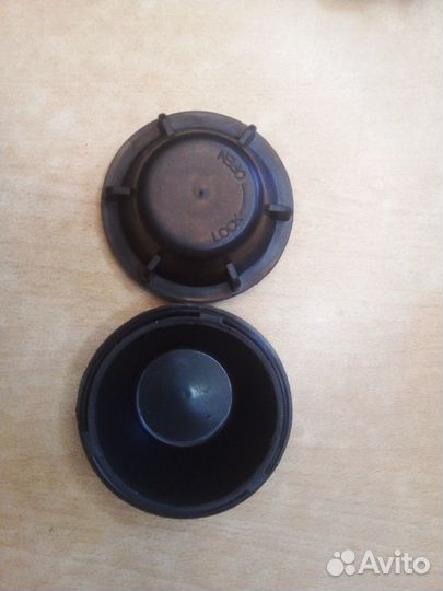 Светодиодные лампы H4 с крышками