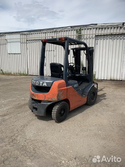 Вилочный погрузчик Toyota 62-8FD20, 2008