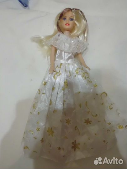 Кукла барби с одеждой