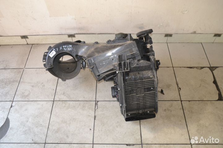 Корпус печки Opel Astra H